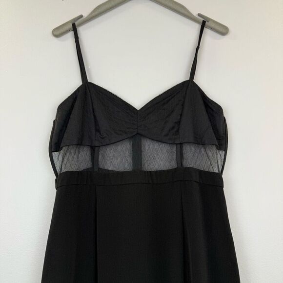 Fame & Partners  Francesca Mesh Gown ❤️ - Picture 5 of 12